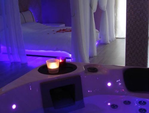 Chambre Avec Jacuzzi Privatif Gard