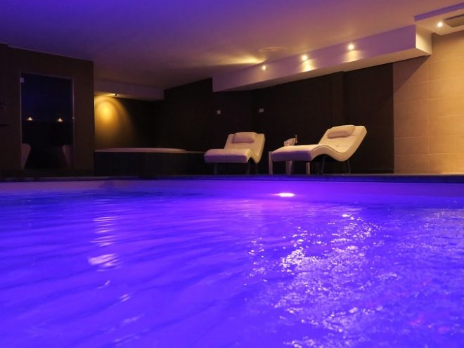 Suites avec piscine, spa ou jacuzzi privé : Hôtels haut de gamme