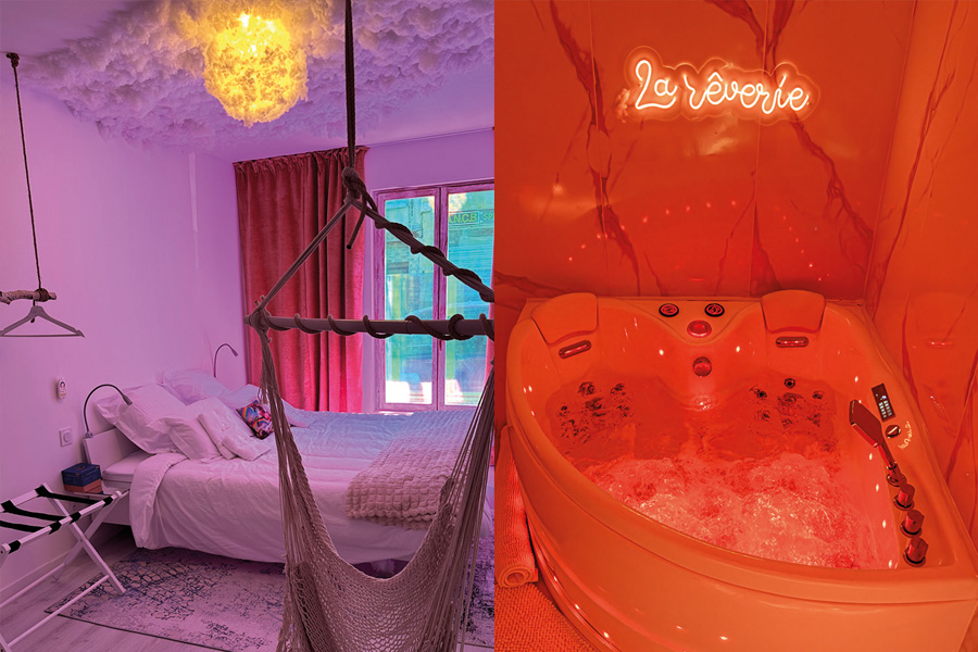 Chambre d'hôtel avec éclairage violet et jacuzzi rouge avec néon "La Rêverie".