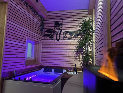 L INSTANT DURAS jacuzzi
